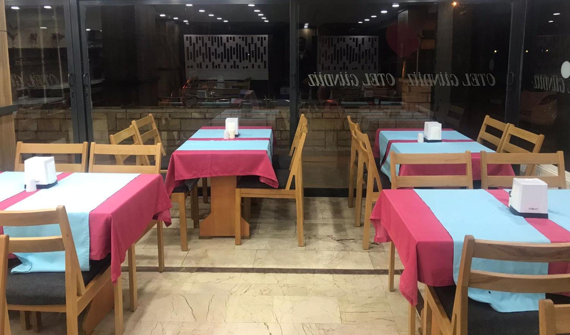 Antalya Konyaalti Guenduez Otel Buitenkant foto