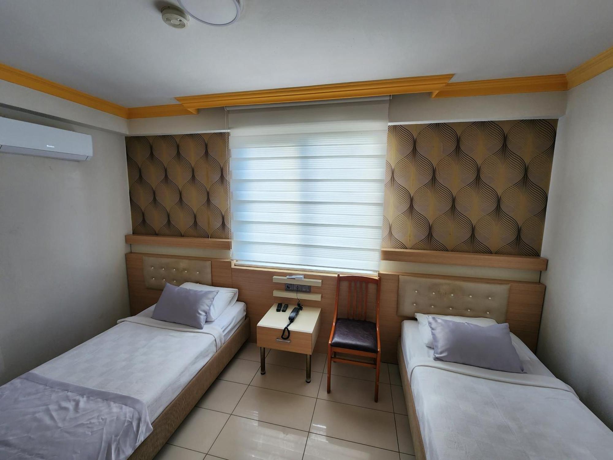 Antalya Konyaalti Guenduez Otel Buitenkant foto