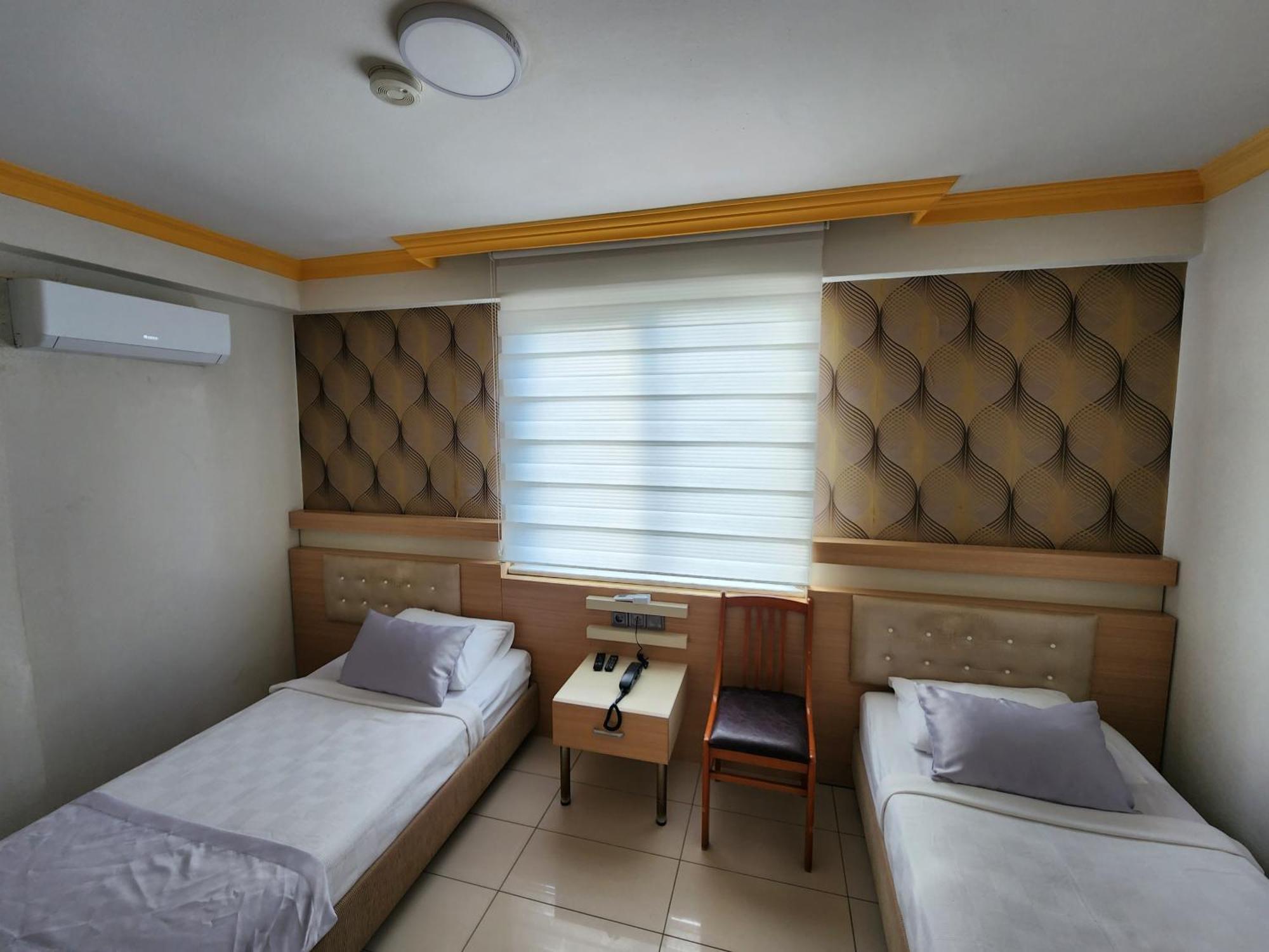 Antalya Konyaalti Guenduez Otel Buitenkant foto