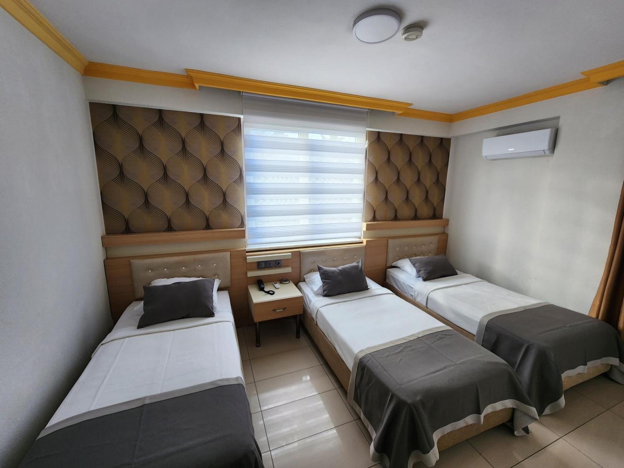 Antalya Konyaalti Guenduez Otel Buitenkant foto